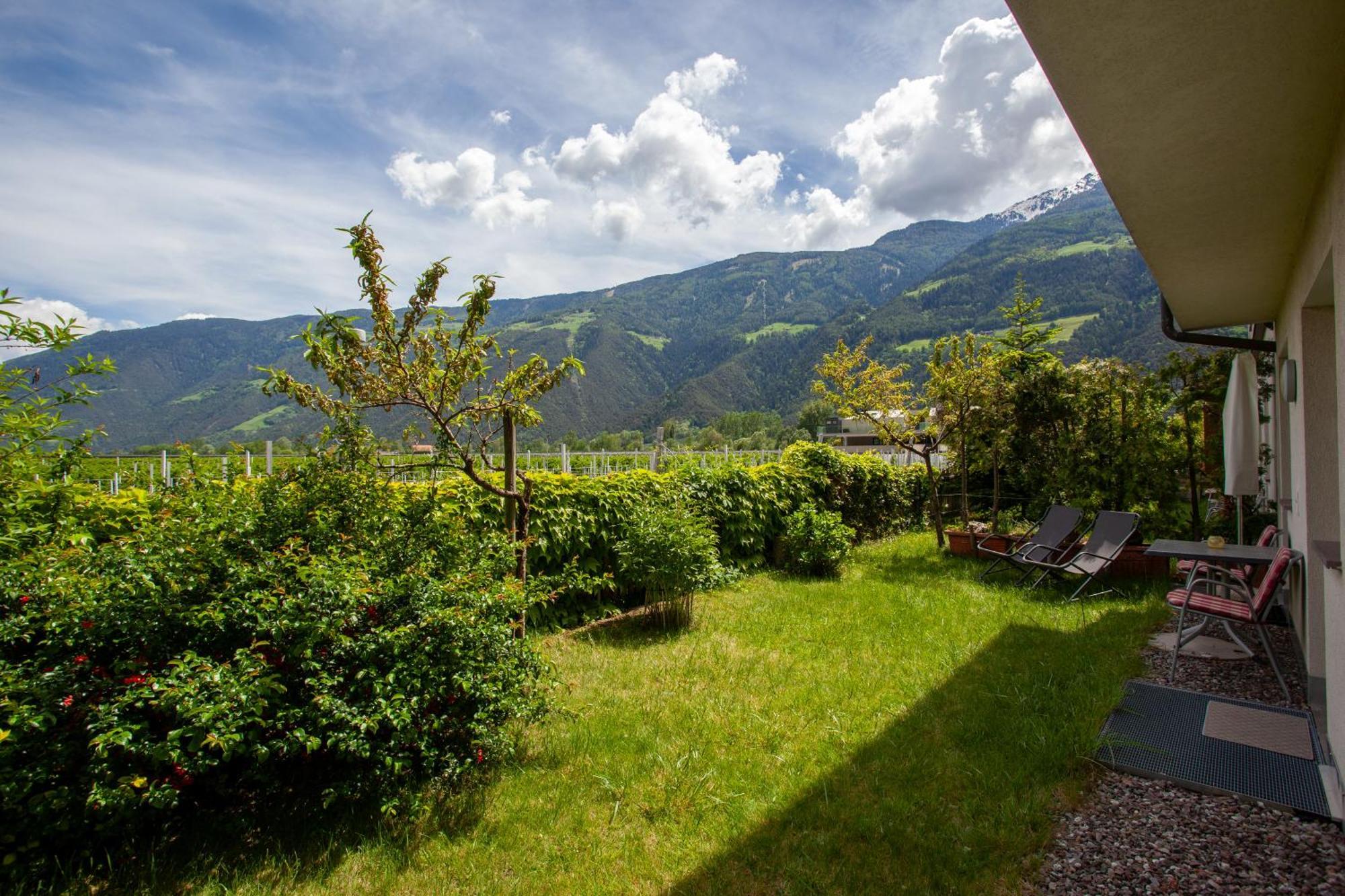 Ferienwohnung Hof SCHUPFER Naturns Exterior foto